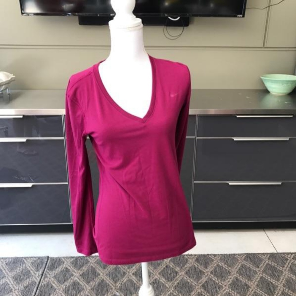 Maroonish nike long sleeve